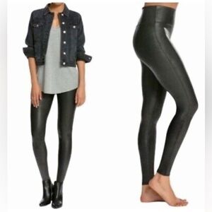 Spanx Black Shinny High Rise Womens Size Small excellent condition